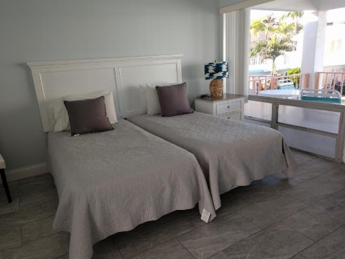 Sunrise Ocean Suites - image 45