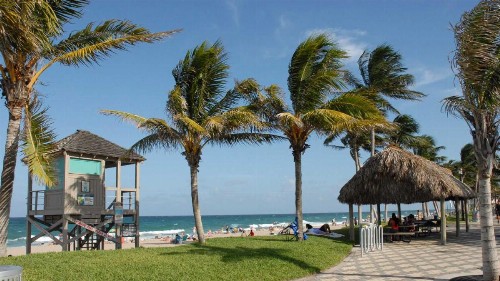 Club Lux Resort By The Beach - image 16