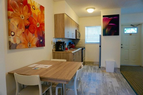 Club Lux Resort By The Beach - image 17