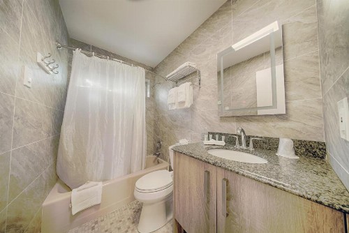 Club Lux Resort By The Beach - image 35