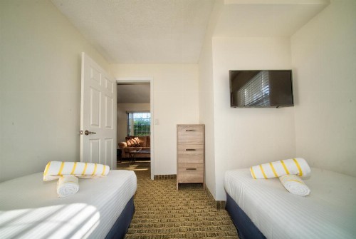 Club Lux Resort By The Beach - image 42