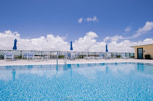 Vistalmar Beach Resort - image 35