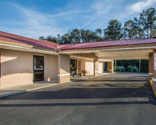 Econo Lodge Defuniak Springs I-10 - image 10