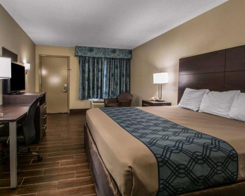 Econo Lodge Defuniak Springs I-10 - image 16