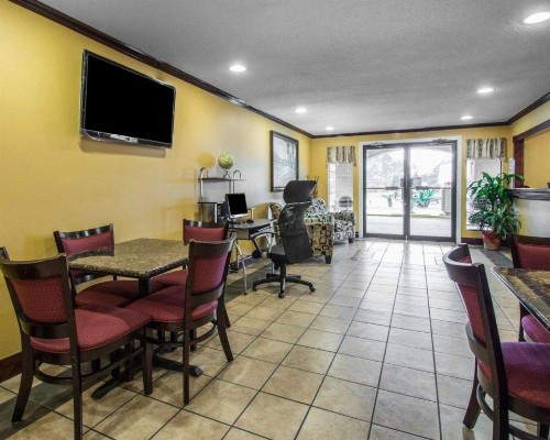 Econo Lodge Defuniak Springs I-10 - image 6