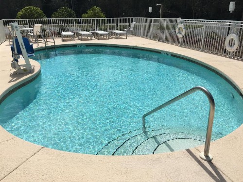 Holiday Inn Express DeFuniak Springs an IHG Hotel - image 22