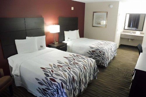 Red Roof Inn Defuniak Springs - image 37