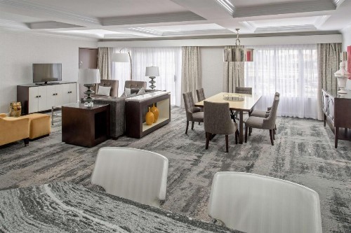 Hilton San Diego/Del Mar - image 8