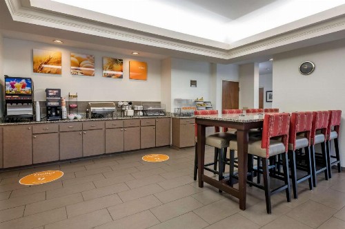 Comfort Inn & Suites DeLand - near University - image 16