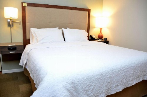 Hampton Inn & Suites - DeLand - image 21