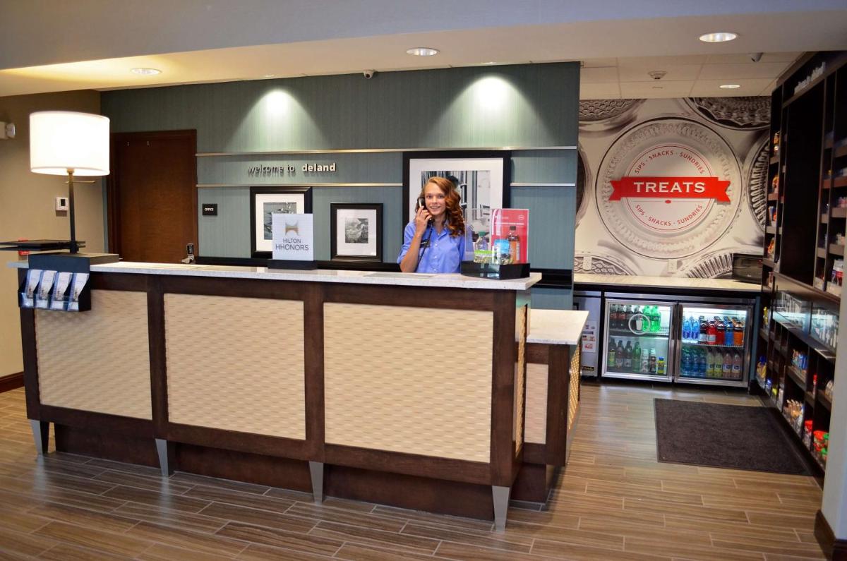 Hampton Inn & Suites - DeLand - image 3