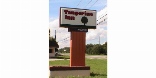 At Home Express Tangerine Inn - image 20