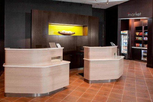Courtyard by Marriott DeLand Historic Downtown - image 21
