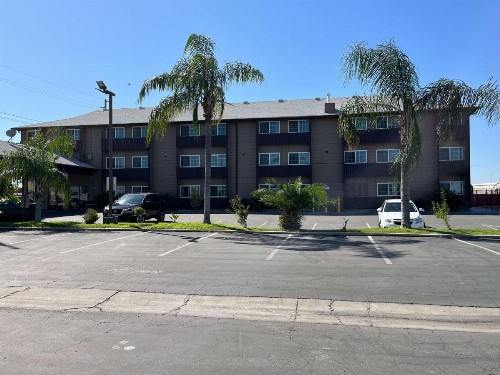 Americas Best Value Inn Delano - image 20