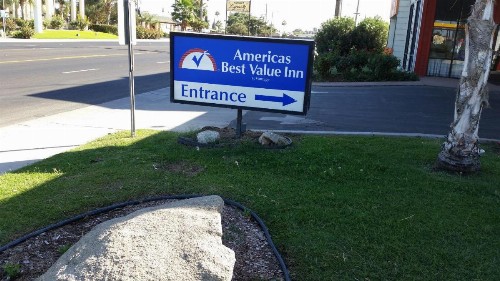 Americas Best Value Inn Delano - image 26