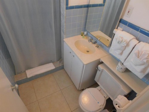 The Grove Beach Condominiums - image 33
