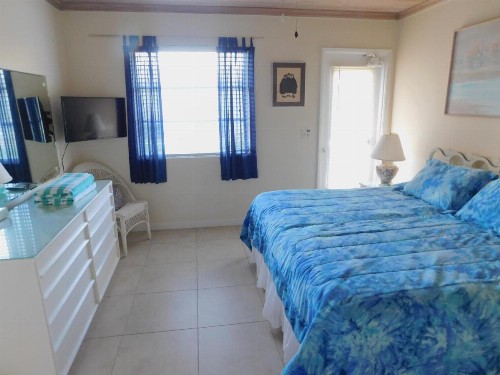 The Grove Beach Condominiums - image 36