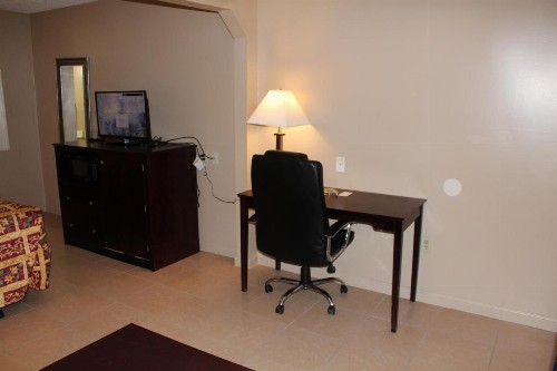 Highland Inn Denham Springs Baton Rouge East - image 12