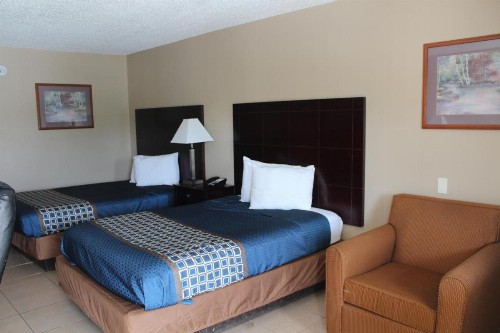 Highland Inn Denham Springs Baton Rouge East - image 18