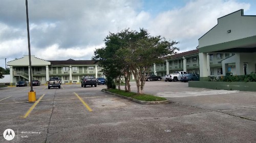 Highland Inn Denham Springs Baton Rouge East - image 2