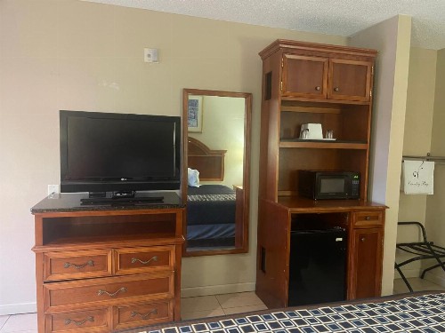 Highland Inn Denham Springs Baton Rouge East - image 36