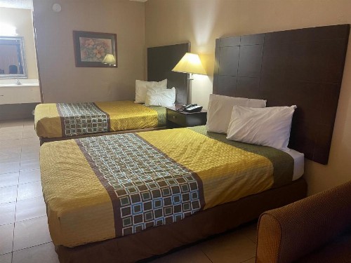 Highland Inn Denham Springs Baton Rouge East - image 8