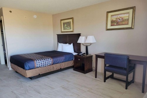 Carom Inn Baton Rouge East - image 18