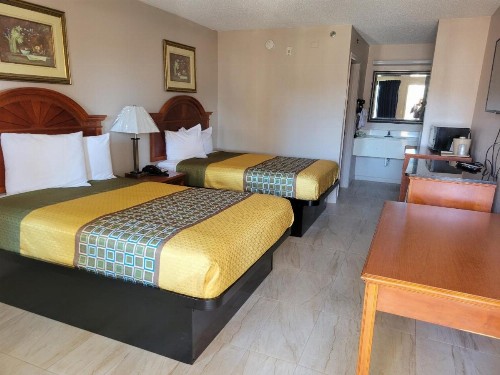 Carom Inn Baton Rouge East - image 21