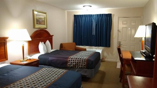Carom Inn Baton Rouge East - image 22