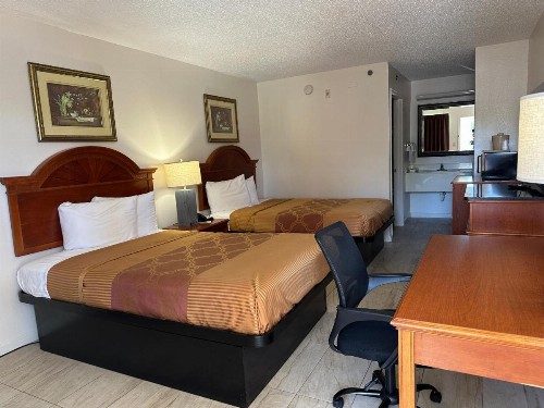 Carom Inn Baton Rouge East - image 31
