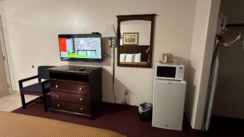 Carom Inn Baton Rouge East - image 38