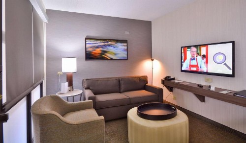 Embassy Suites by Hilton Denver Central Park - image 26