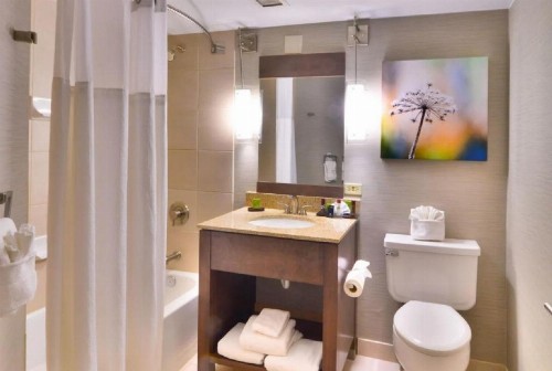Embassy Suites by Hilton Denver Central Park - image 38