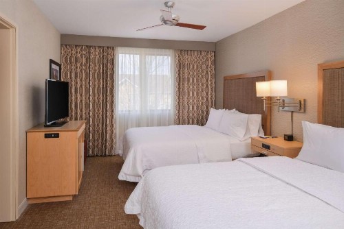 Hampton Inn & Suites Denver-Speer Boulevard - image 16