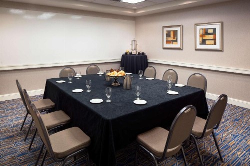 Hilton Garden Inn Denver Downtown - image 44