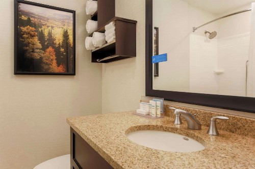 Hampton Inn & Suites Denver Tech Center - image 16