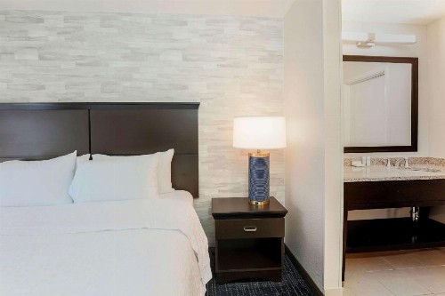 Hampton Inn & Suites Denver Tech Center - image 18