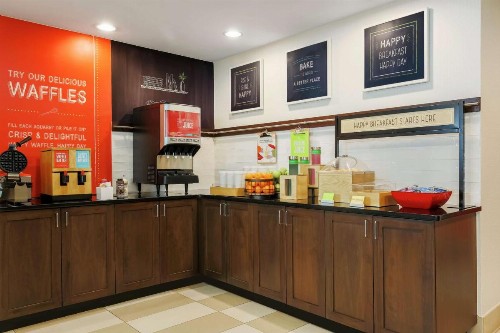 Hampton Inn & Suites Denver Tech Center - image 24