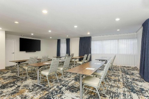 Hampton Inn & Suites Denver Tech Center - image 32