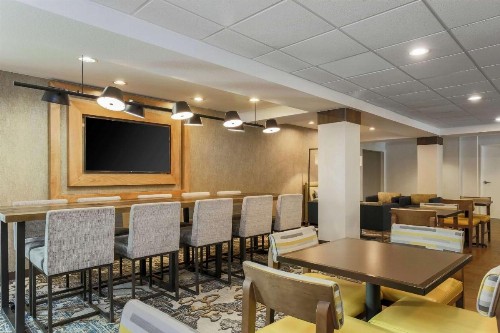 Hampton Inn & Suites Denver Tech Center - image 39