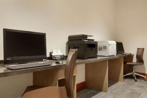 Embassy Suites Denver - International Airport - image 21