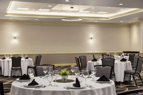 Embassy Suites Denver - International Airport - image 36