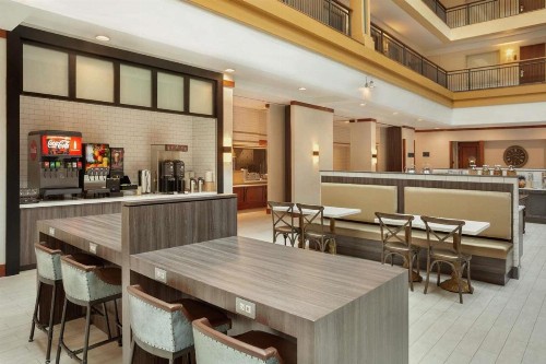 Embassy Suites Denver - International Airport - image 8