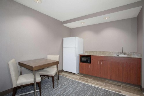 Hampton Inn & Suites Denver-Downtown - image 14