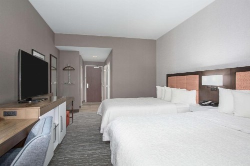 Hampton Inn & Suites Denver-Downtown - image 23