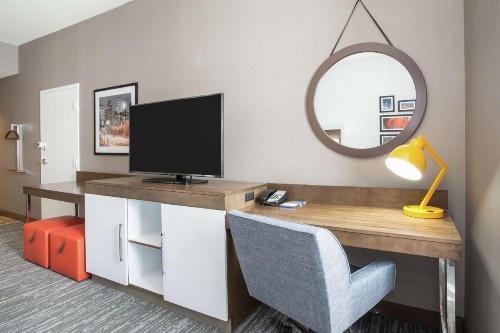 Hampton Inn & Suites Denver-Downtown - image 35