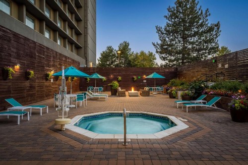 DoubleTree by Hilton Denver - image 24
