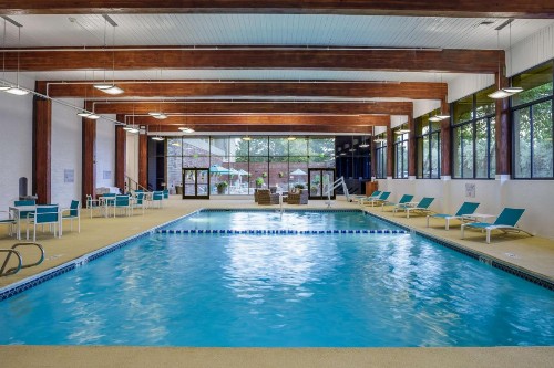 DoubleTree by Hilton Denver - image 28