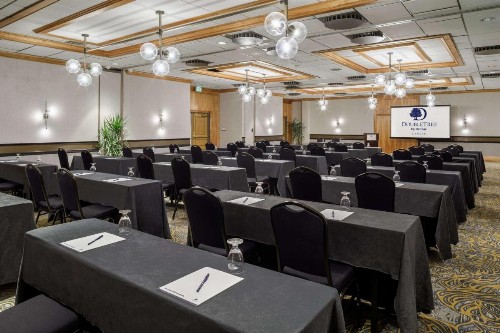 DoubleTree by Hilton Denver - image 39