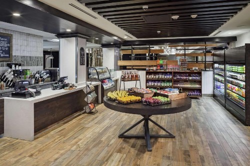 DoubleTree by Hilton Denver - image 9